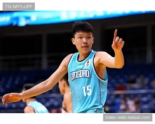 杨瀚森首秀适应NBA节奏 中国球员登陆联盟受关注